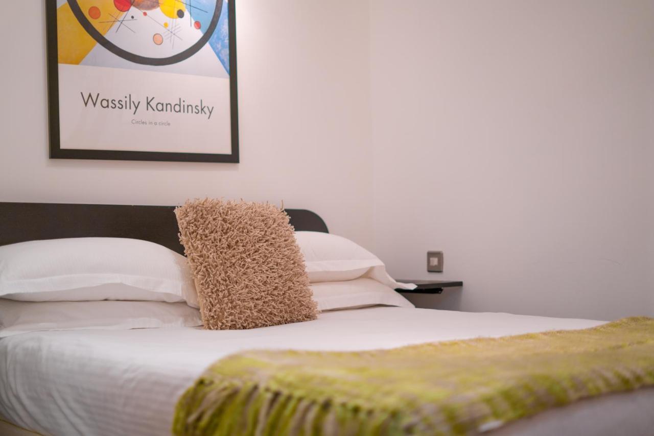 לונדון Nell Gwynn House Apartment מראה חיצוני תמונה